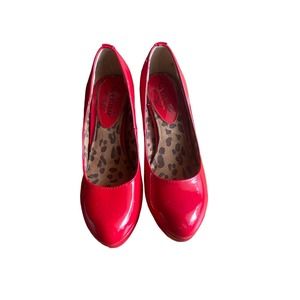 Unlisted by Kenneth Cole Patent Leather Red Pumps Women’s Size 7.5